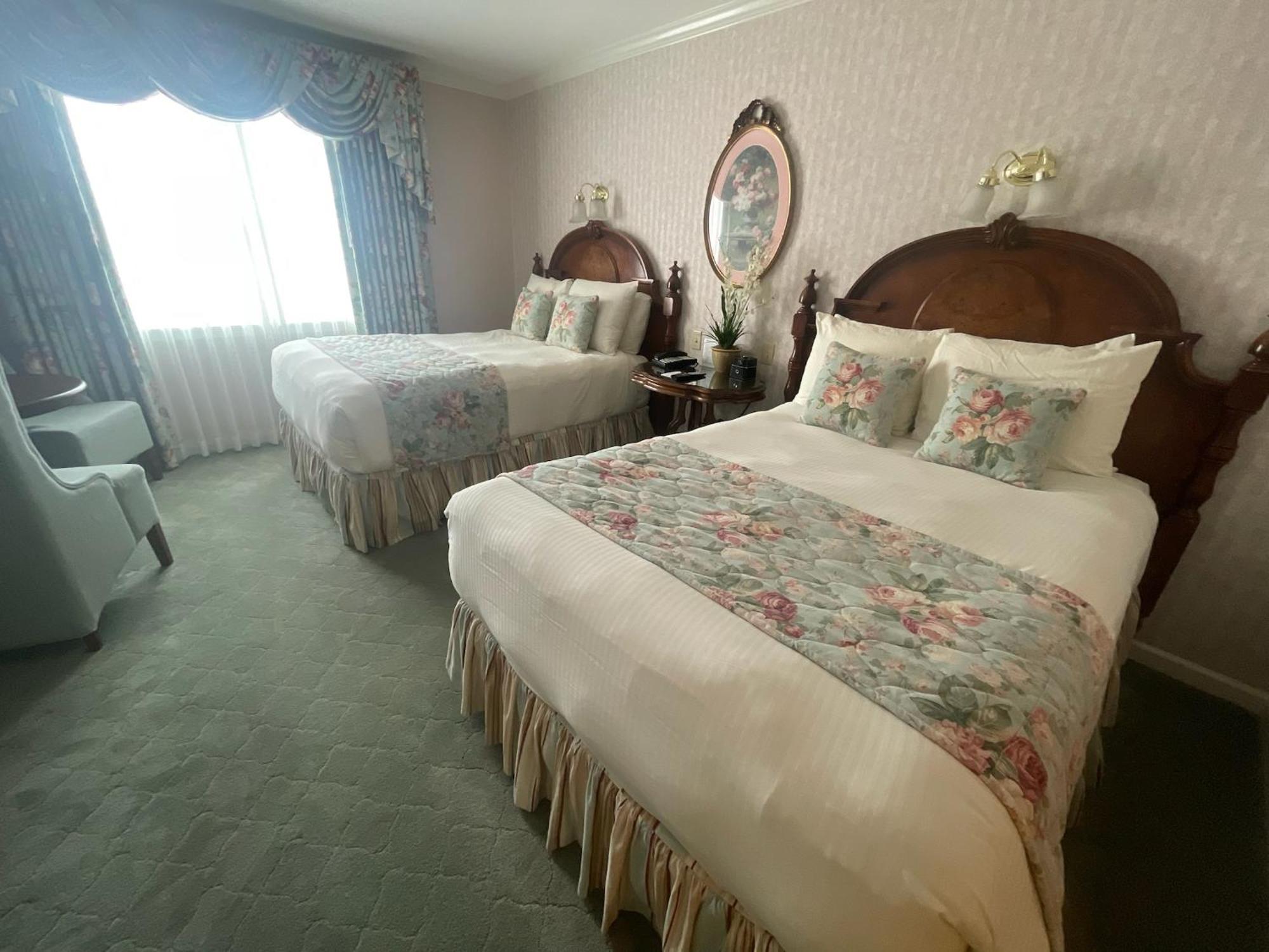 Boardwalk Plaza Hotel Рехобот Бич Экстерьер фото
