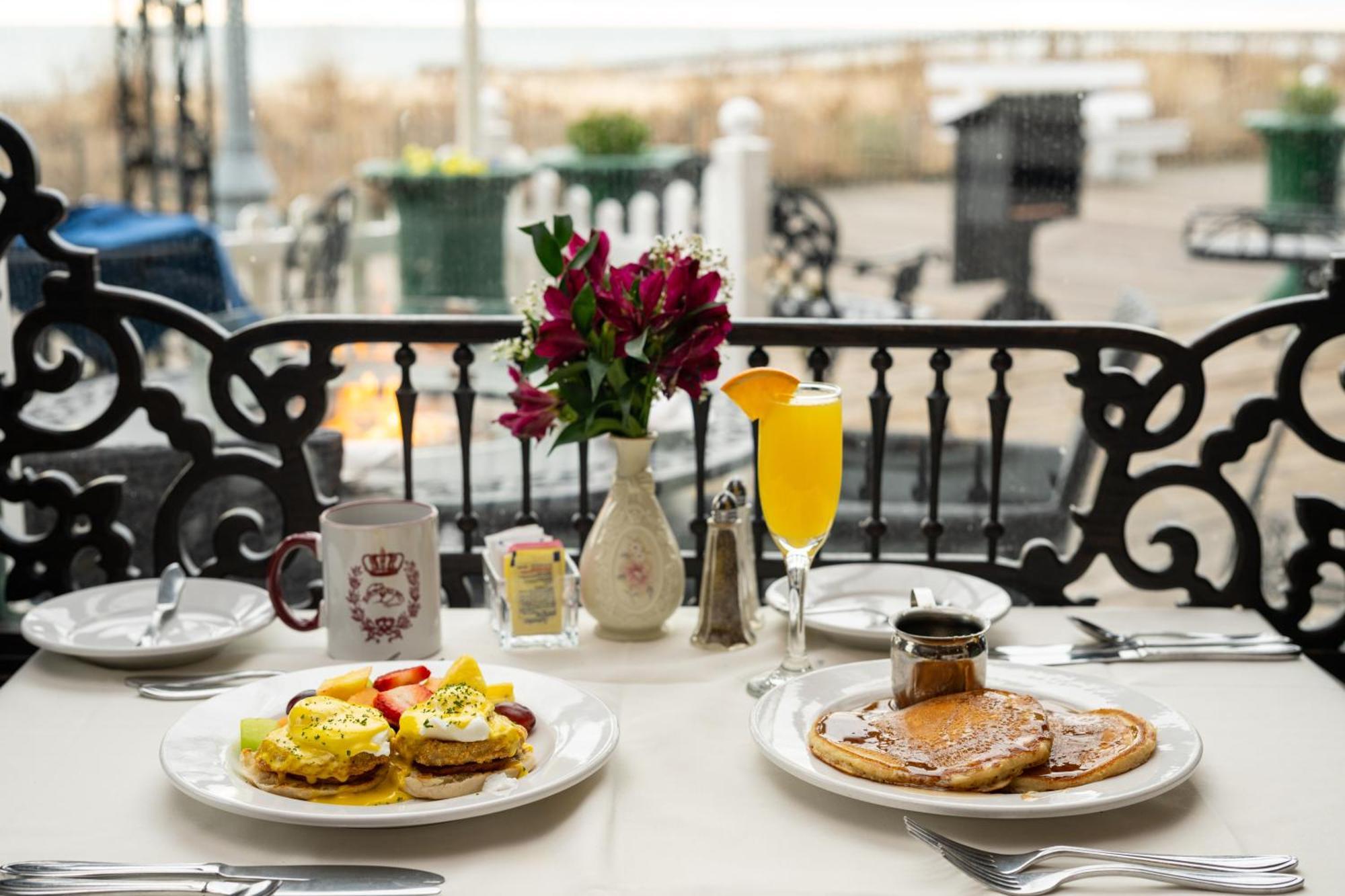 Boardwalk Plaza Hotel Рехобот Бич Экстерьер фото