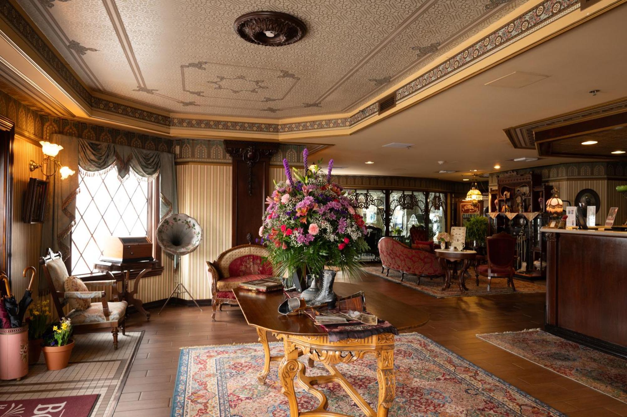 Boardwalk Plaza Hotel Рехобот Бич Экстерьер фото